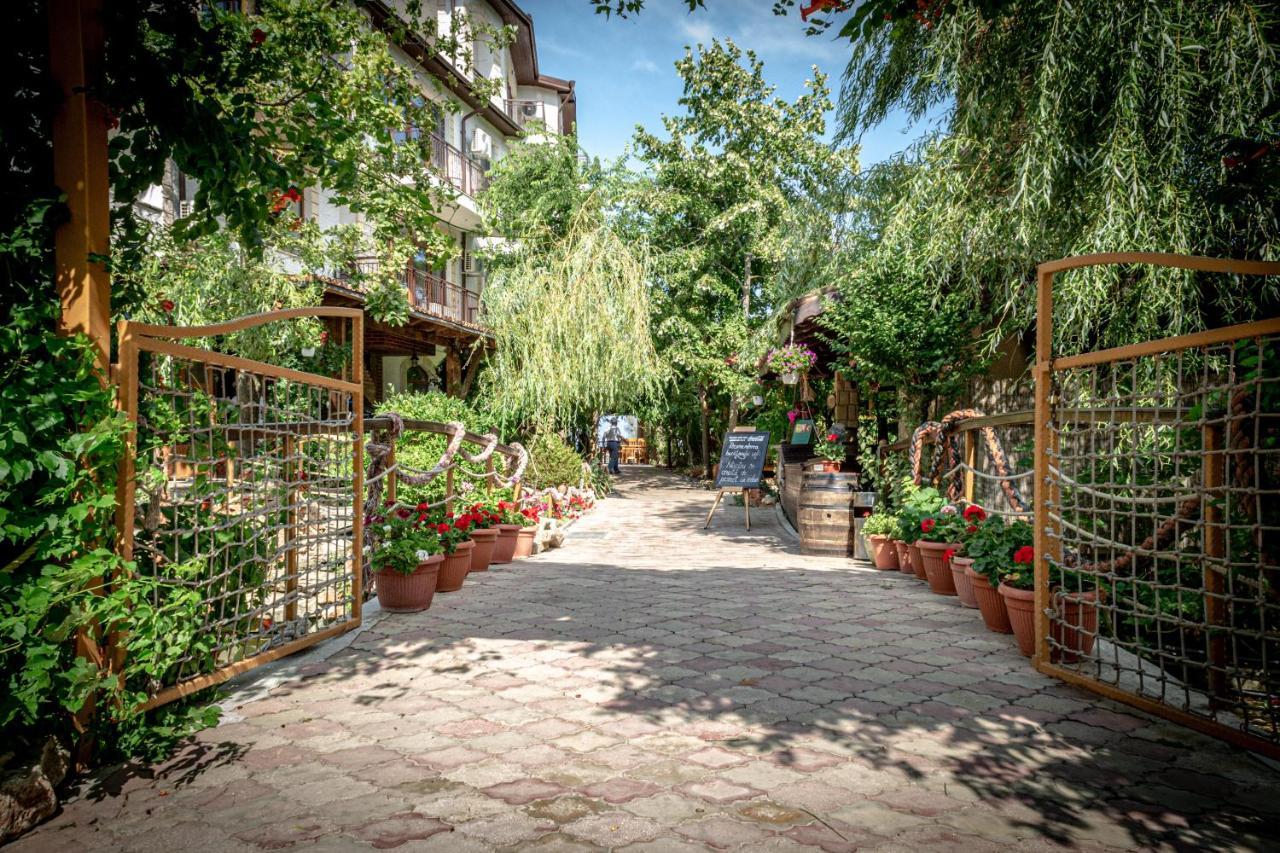 Hotel Insula Neptun Exterior photo